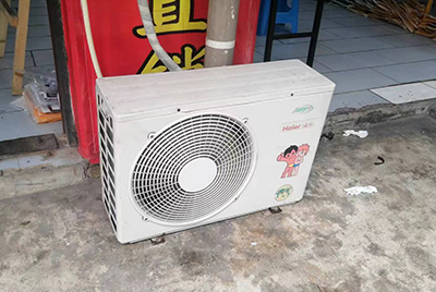 云浮空调突然不制冷只吹自然风怎么办？